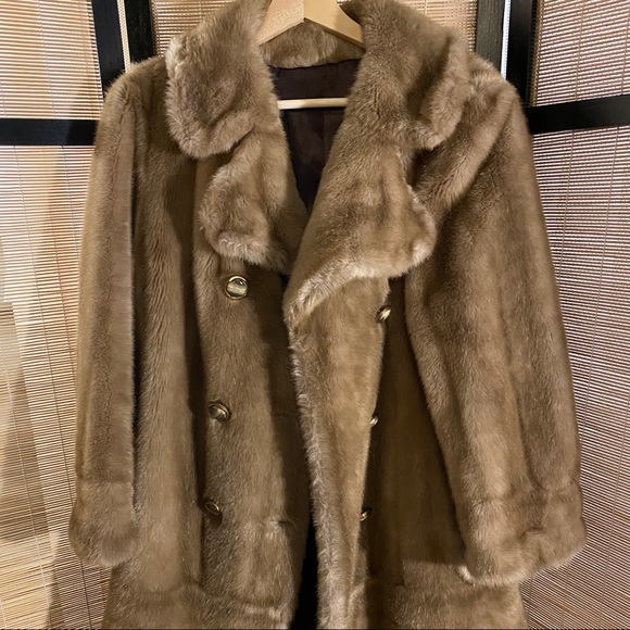 Vintage Tissavel Faux Fur Coat - Picture 4 of 7